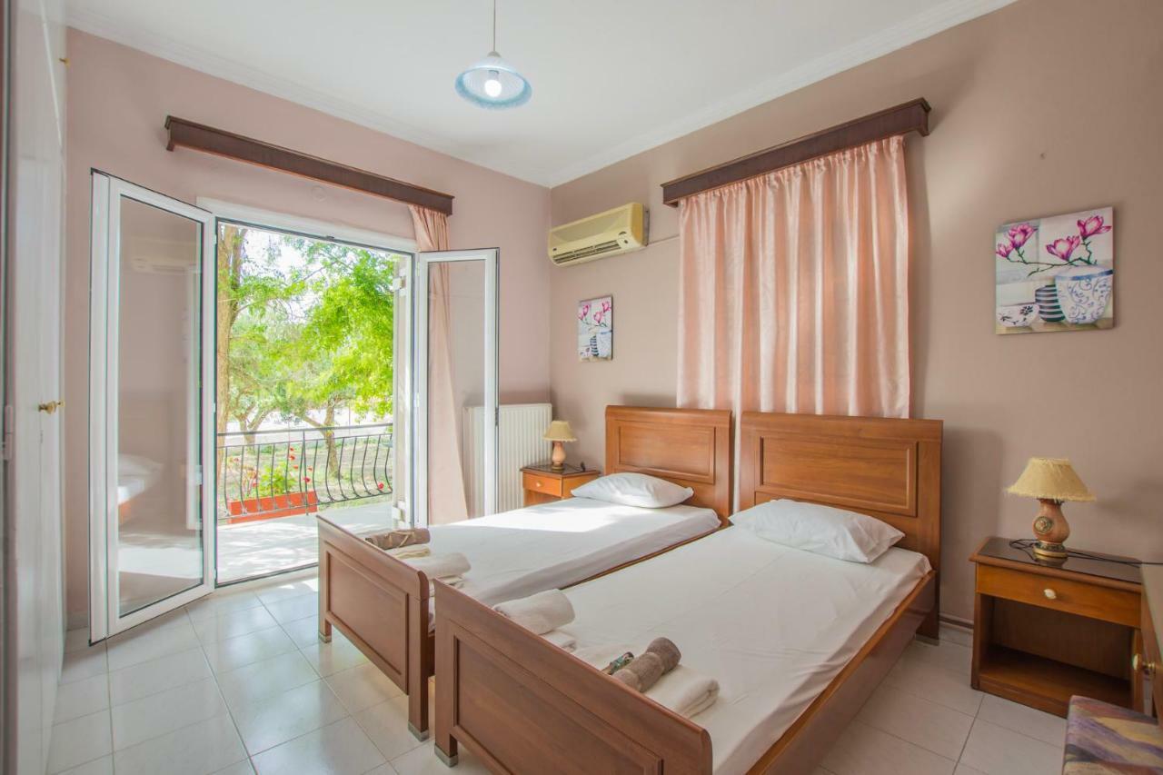 Dennis Tsilivi Houses & Studios By "Elite" Εξωτερικό φωτογραφία